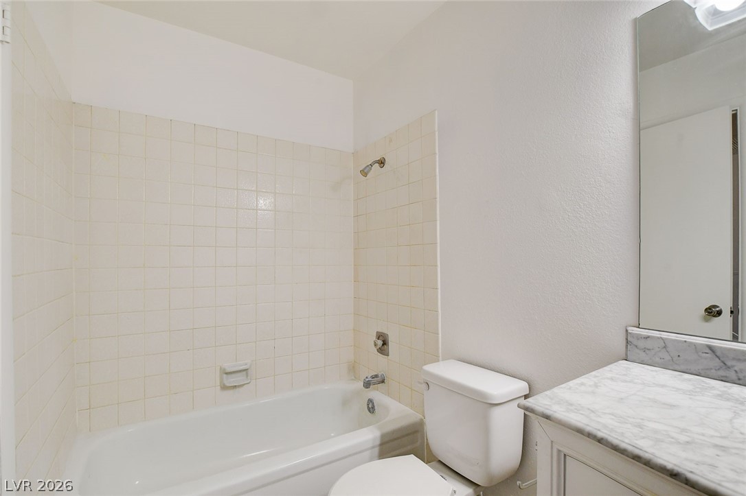 1303 Darlene Way 301b Property Photo 25