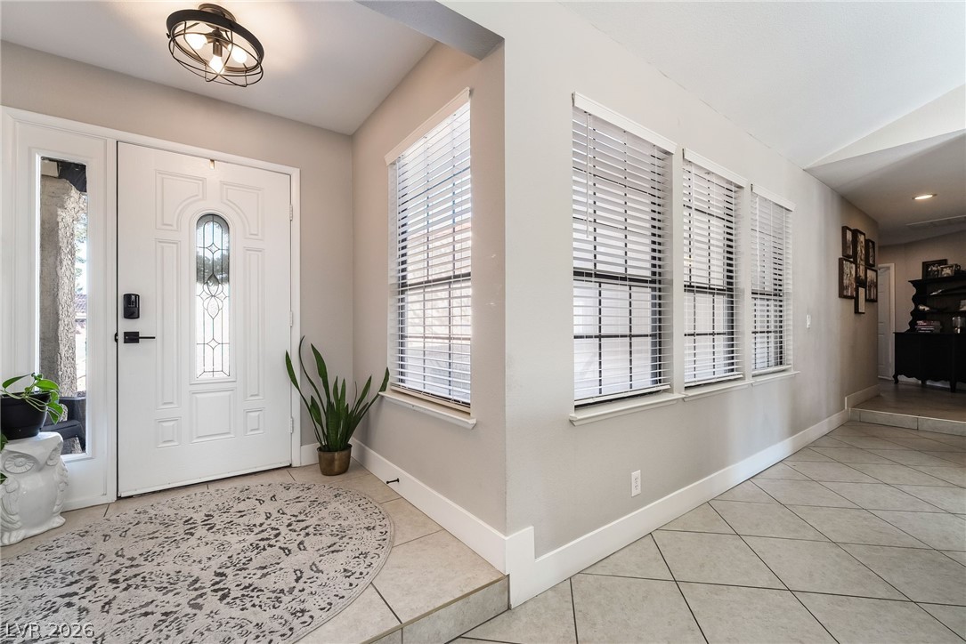 3203 La Mancha Way Property Photo 7