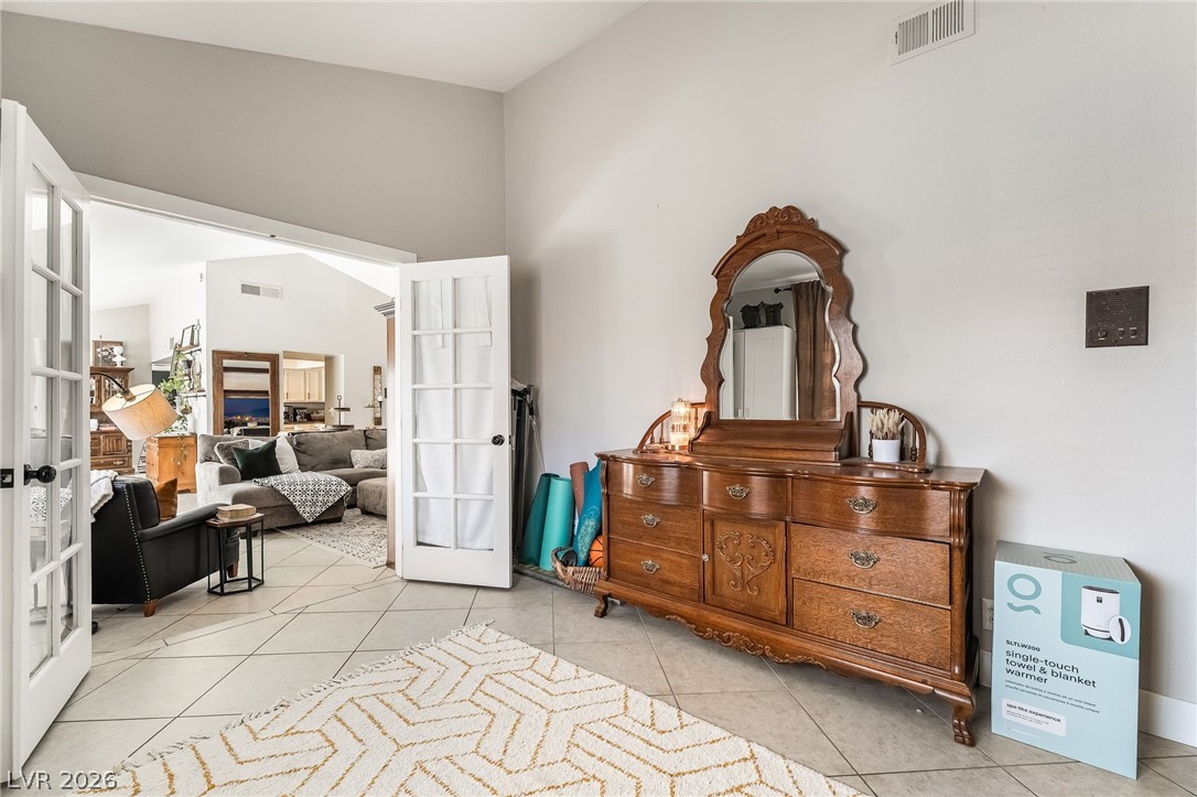 3203 La Mancha Way Property Photo 23