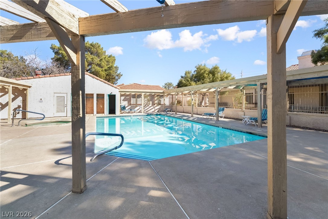 3203 La Mancha Way Property Photo 36