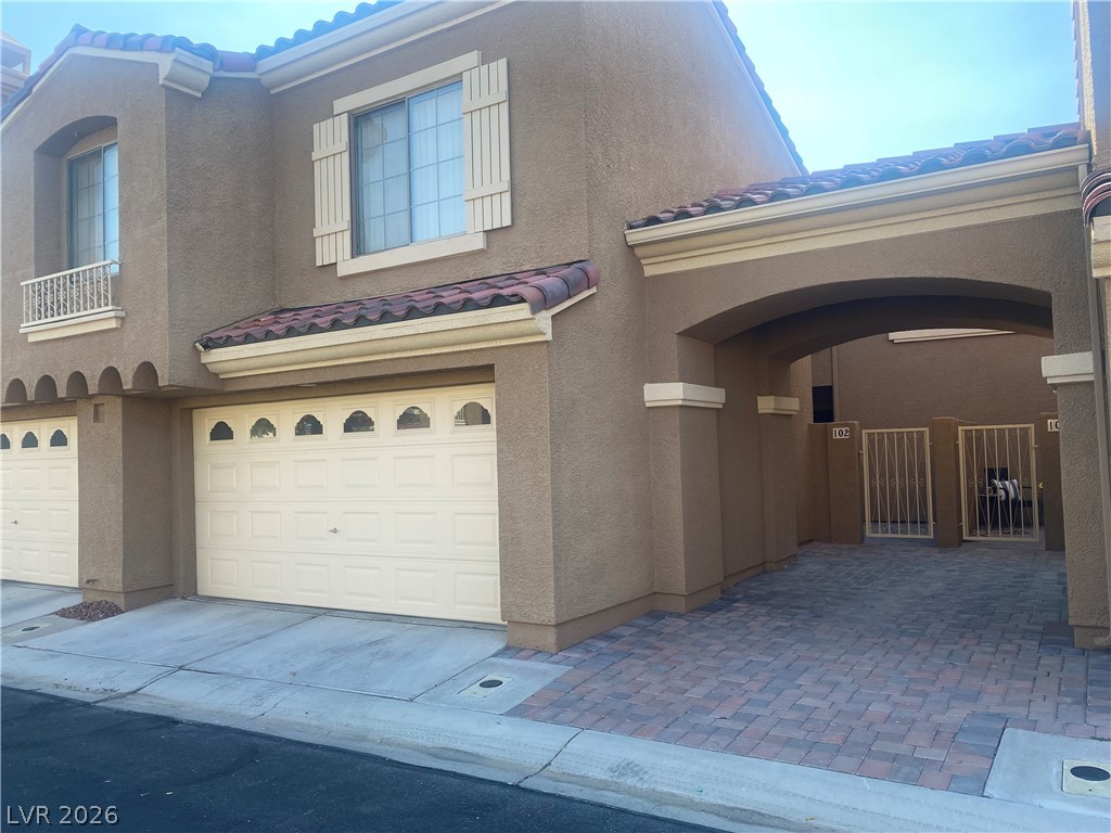 7255 Diamond Canyon Lane 102 Property Photo 1