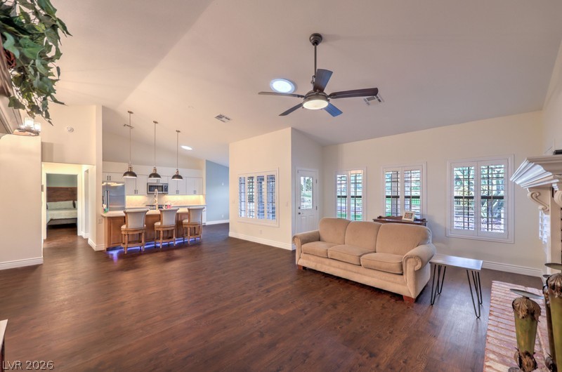 5300 Singing Hills Drive Property Photo 13