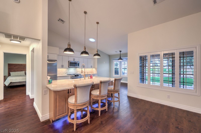 5300 Singing Hills Drive Property Photo 14
