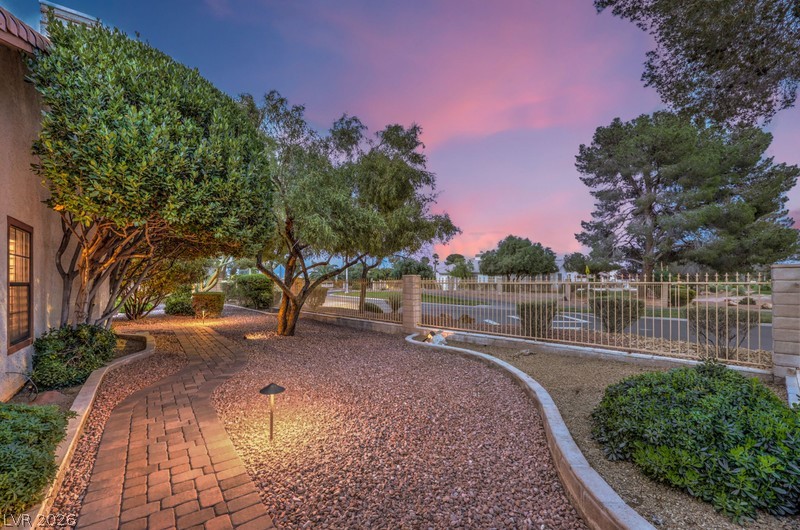 5300 Singing Hills Drive Property Photo 32