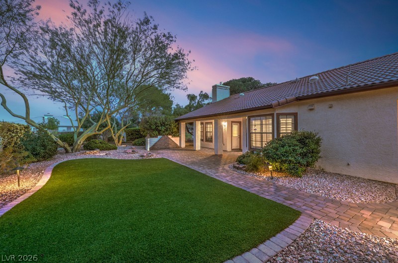 5300 Singing Hills Drive Property Photo 37