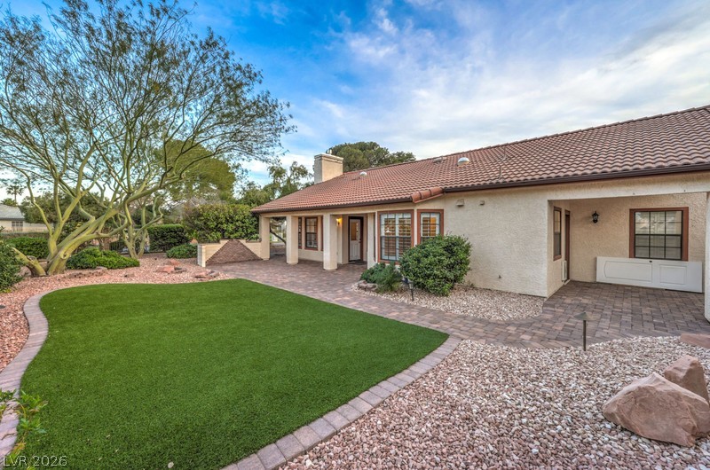 5300 Singing Hills Drive Property Photo 38