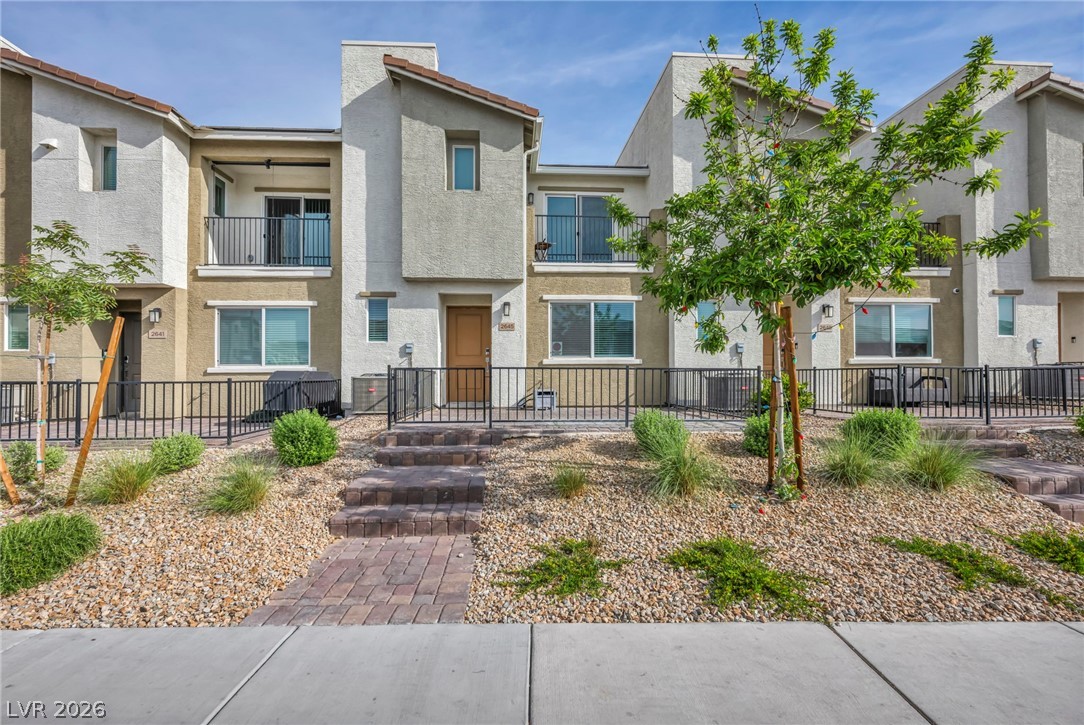 2645 Wimbledon White Court Property Photo 1