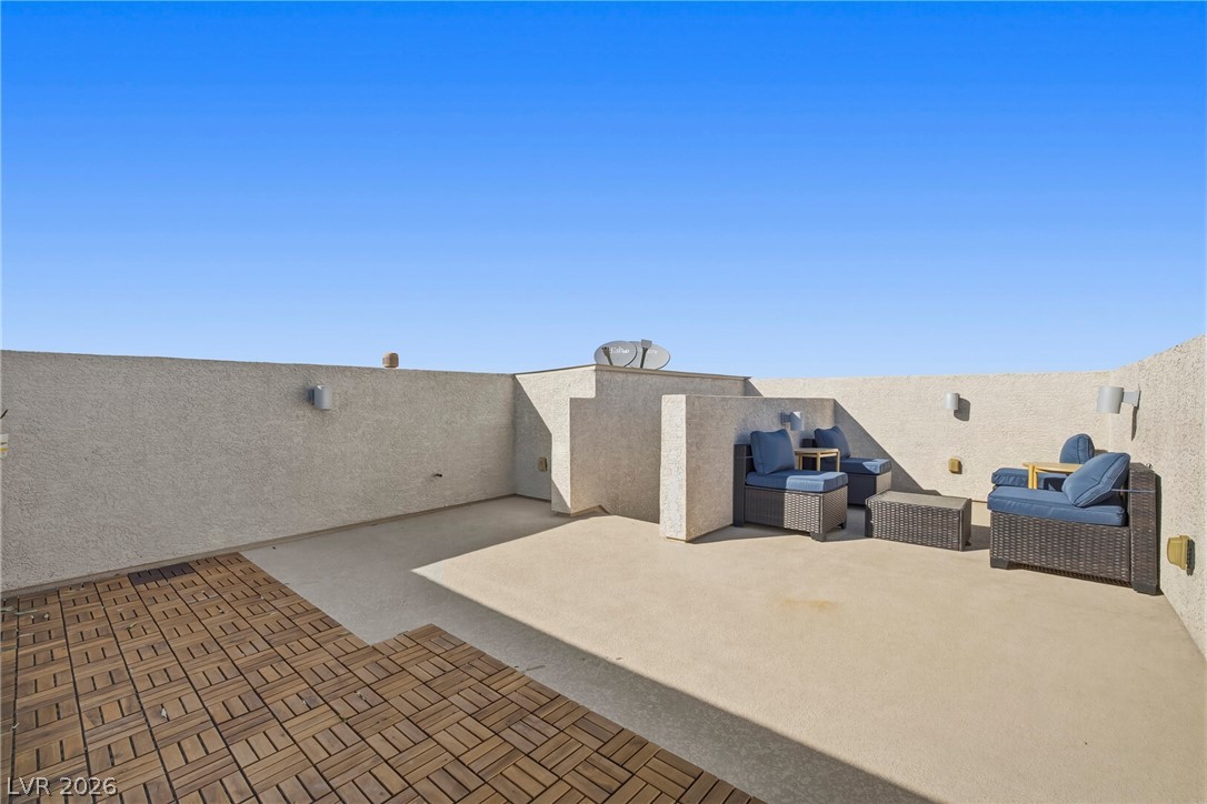 363 Gracious Way Property Photo 32