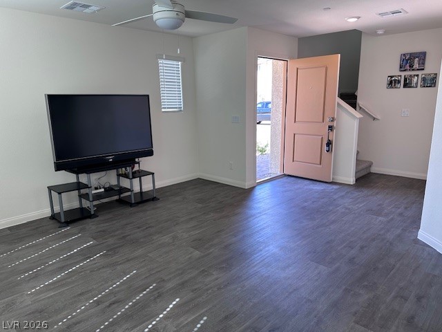 5637 Thunder Blue Avenue Property Photo 8