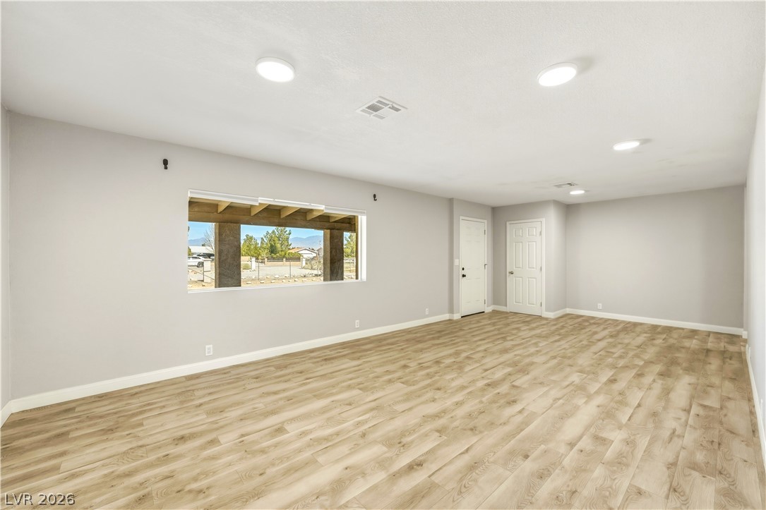 151 Wilber Way Property Photo 25