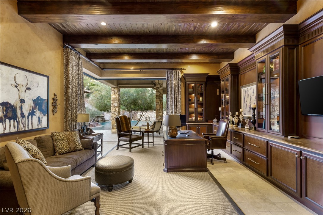 7 Chalk Hill Court Property Photo 8