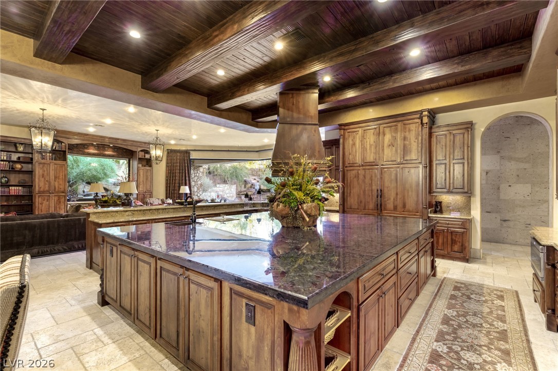 7 Chalk Hill Court Property Photo 13