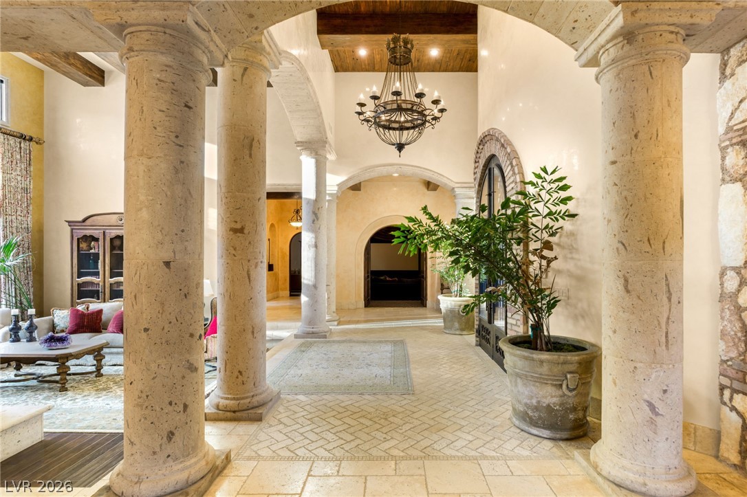 7 Chalk Hill Court Property Photo 18