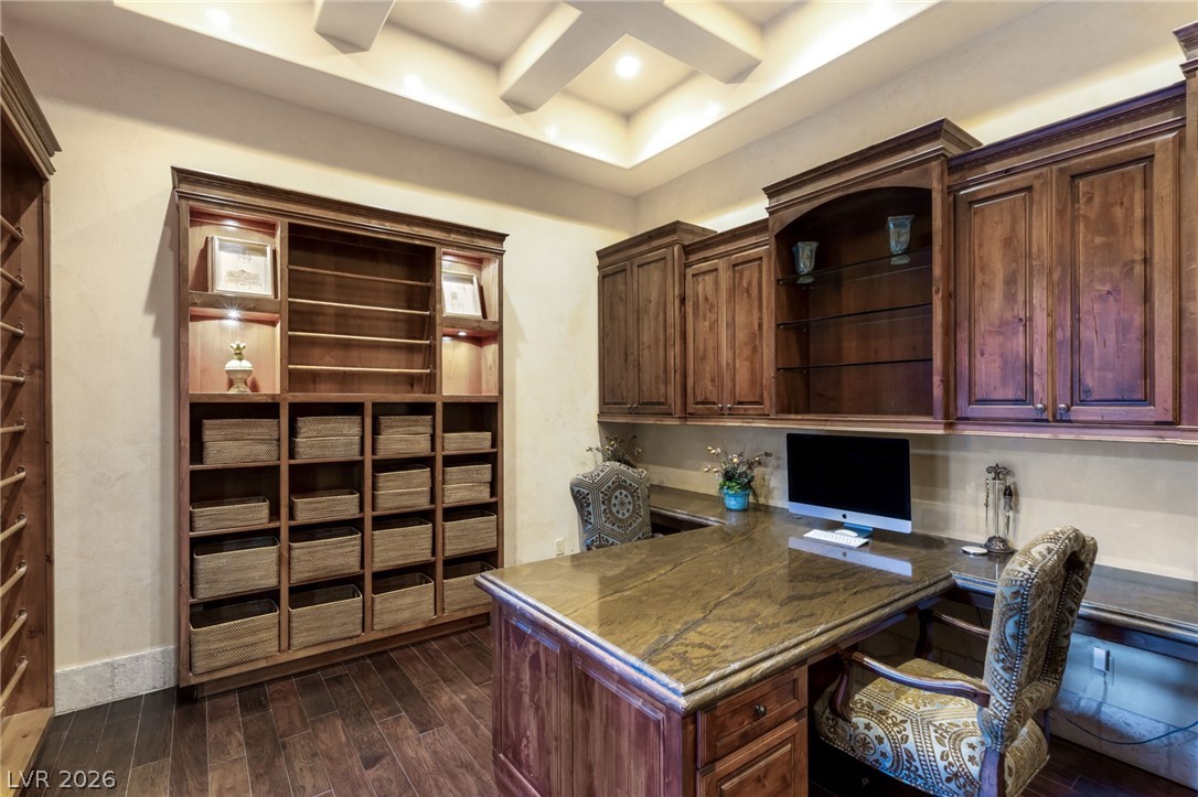 7 Chalk Hill Court Property Photo 21