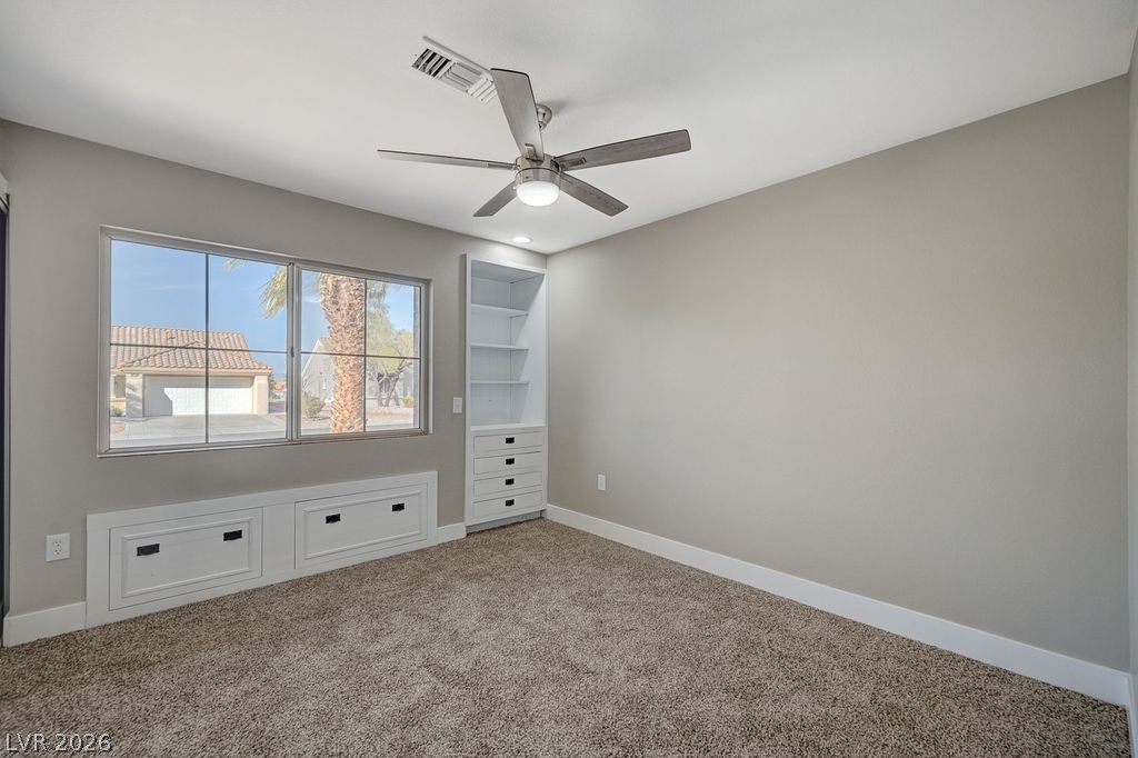 8753 Sundial Drive Property Photo 12