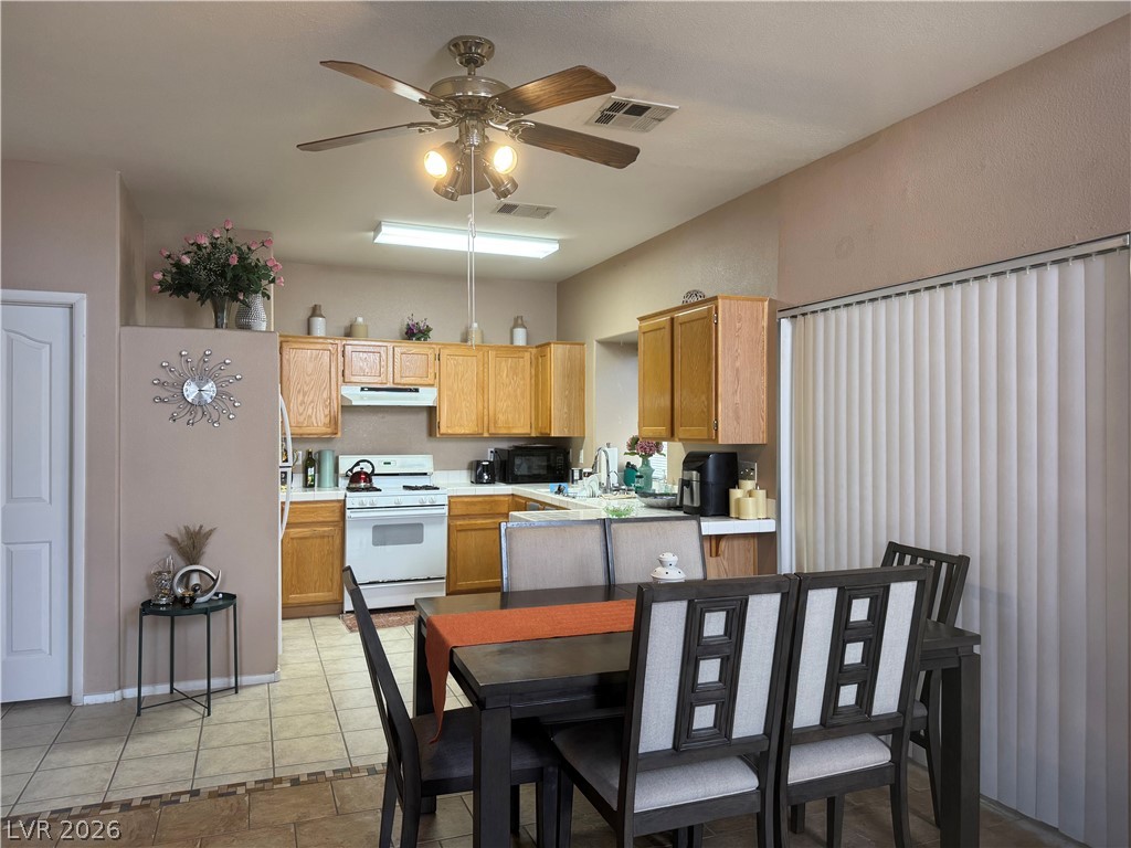 5259 Ladyhawk Way Property Photo 14