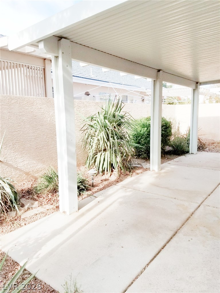 5259 Ladyhawk Way Property Photo 32