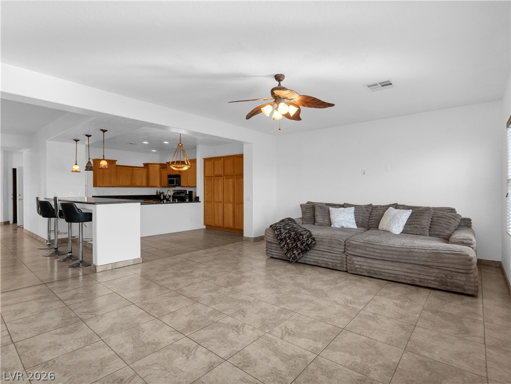5475 Criollo Drive Property Photo 5