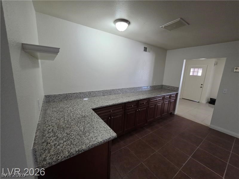 7184 Pleasant View Avenue Property Photo 10