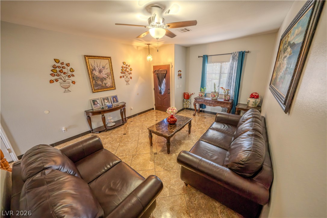 6074 Darnley Street Property Photo 5