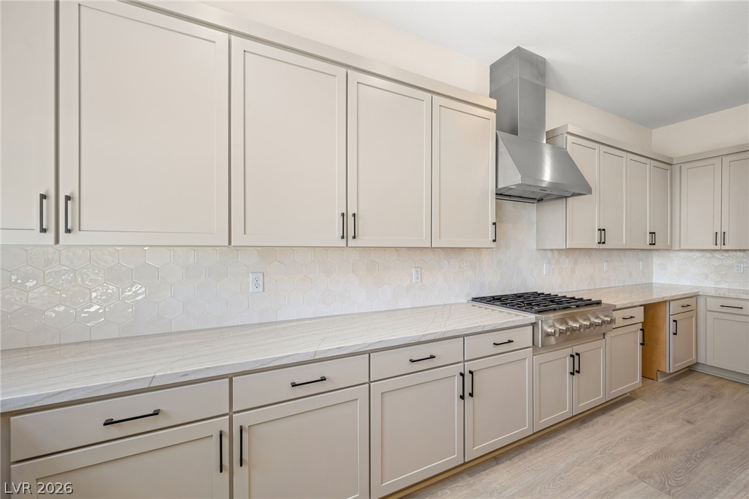 526 Carter House Way Property Photo 12