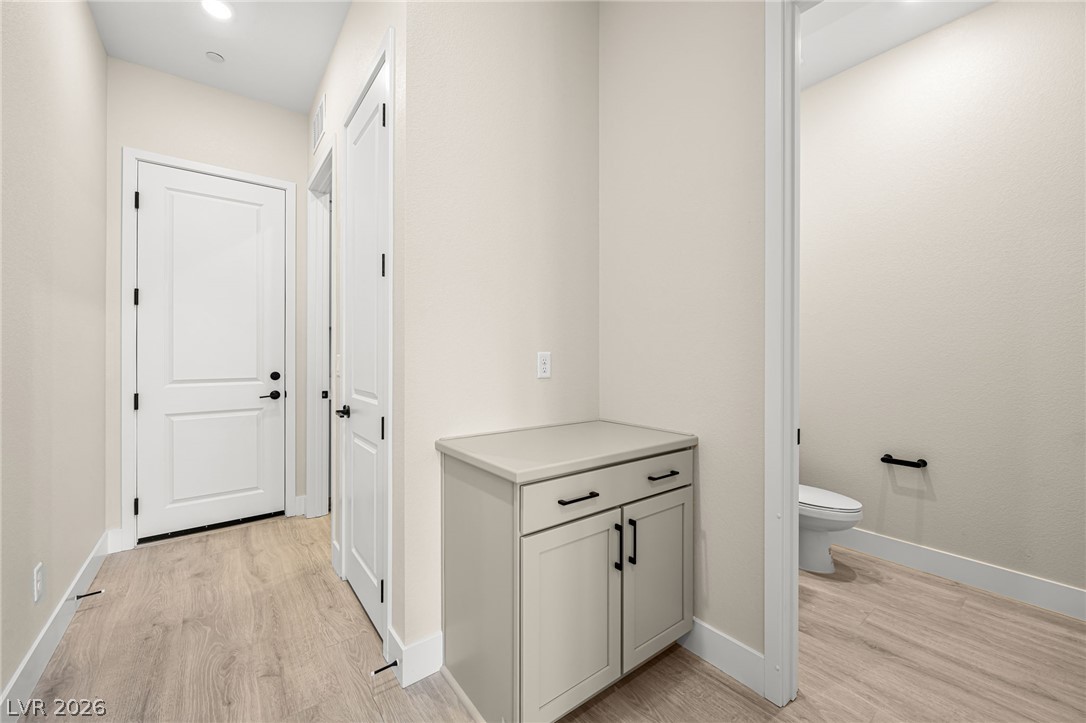 526 Carter House Way Property Photo 16
