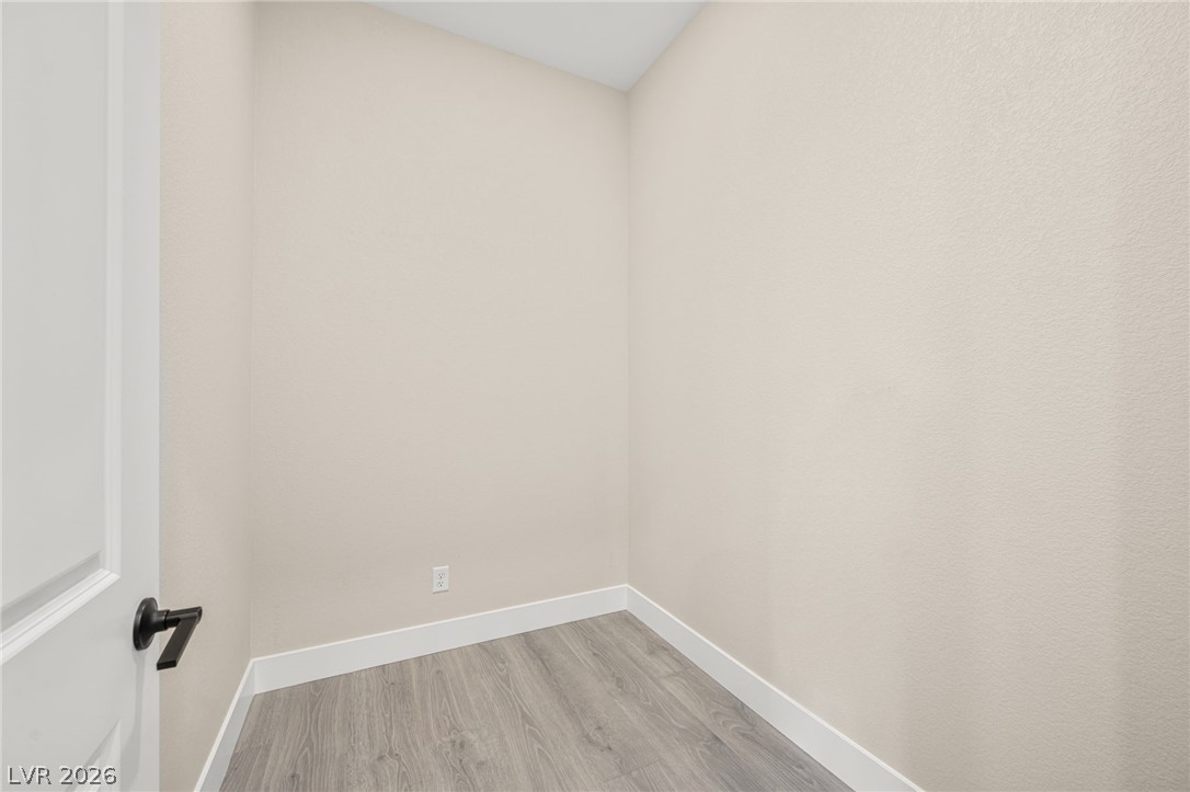 526 Carter House Way Property Photo 24