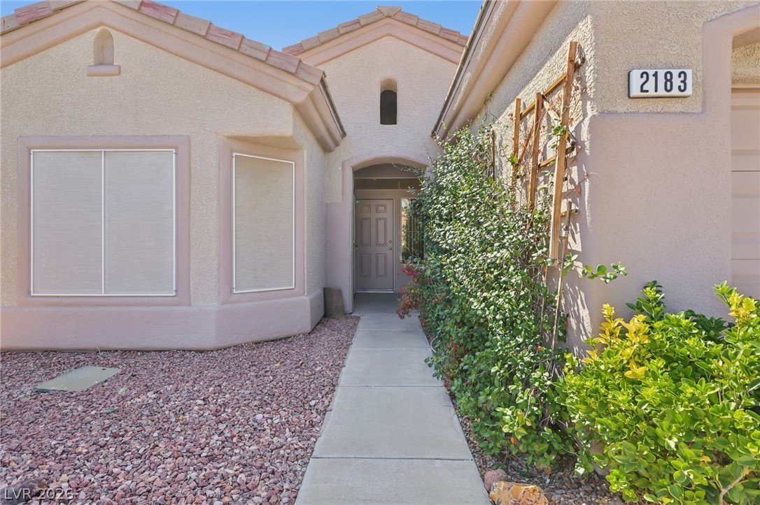 2183 Point Mallard Drive Property Photo 2