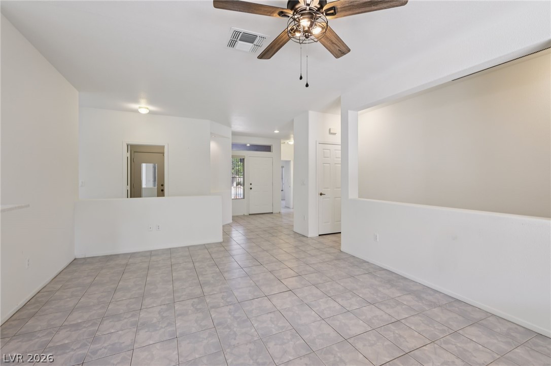 2183 Point Mallard Drive Property Photo 4