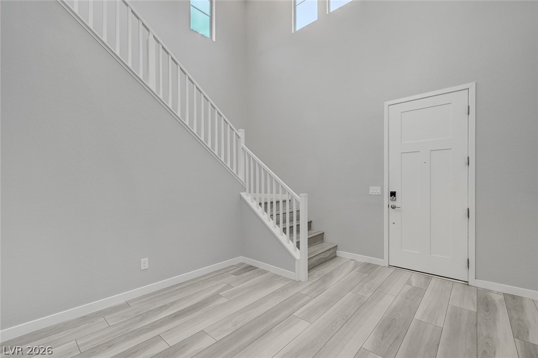 12428 Pine Bend Avenue Property Photo 32