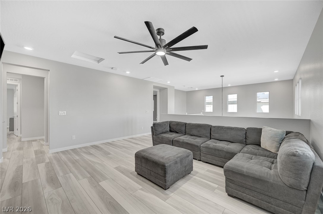 12428 Pine Bend Avenue Property Photo 35