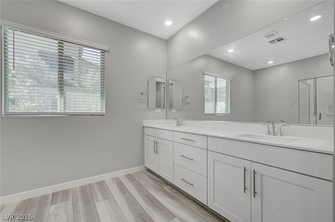 12428 Pine Bend Avenue Property Photo 42
