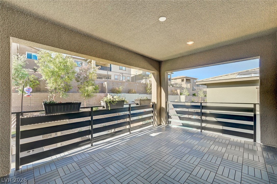 12428 Pine Bend Avenue Property Photo 48