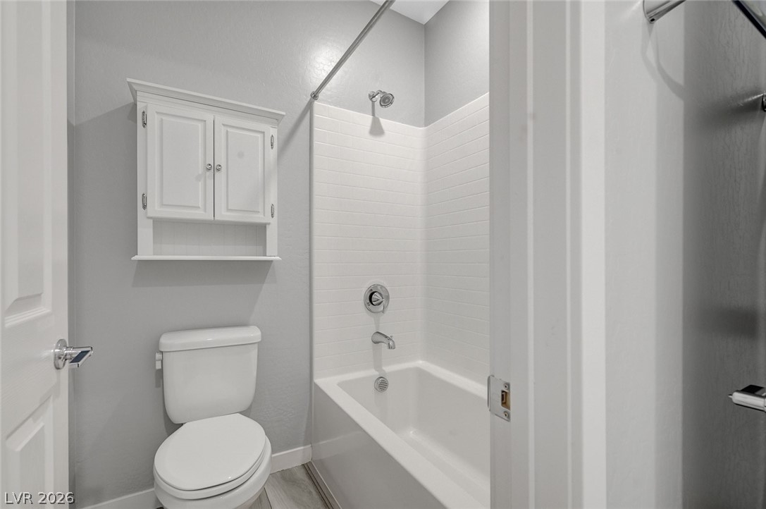 12428 Pine Bend Avenue Property Photo 57