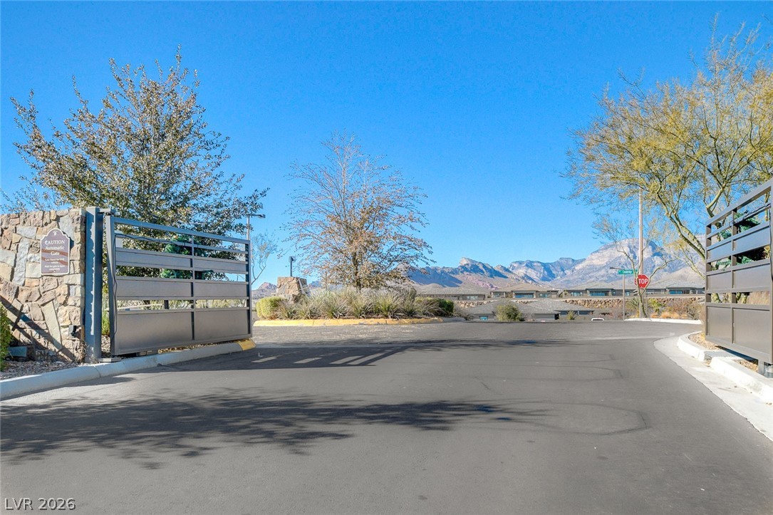 12428 Pine Bend Avenue Property Photo 82