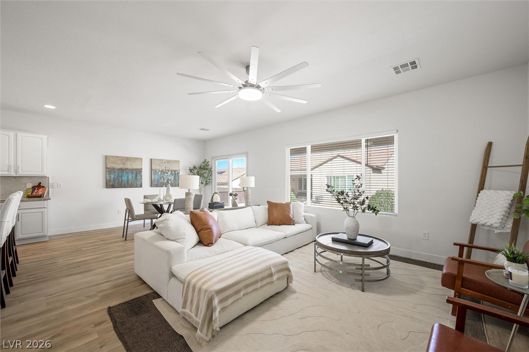 2088 Sawtooth Mountain Drive Property Photo 4