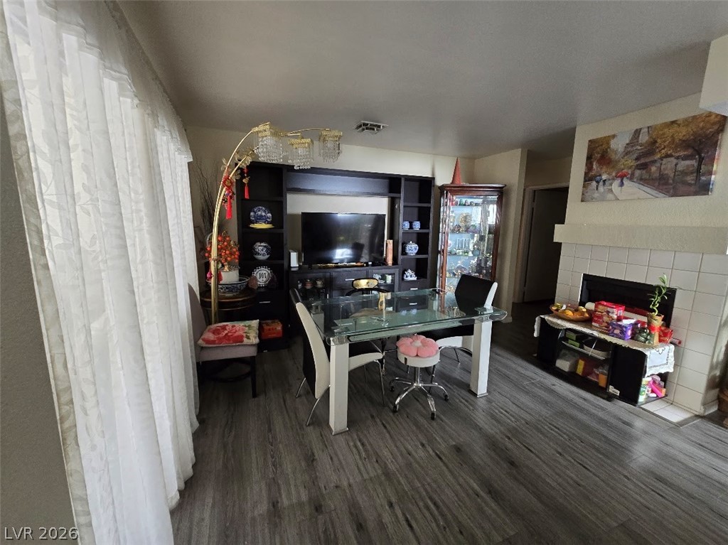 4839 South Torrey Pines Drive 104 Property Photo 7