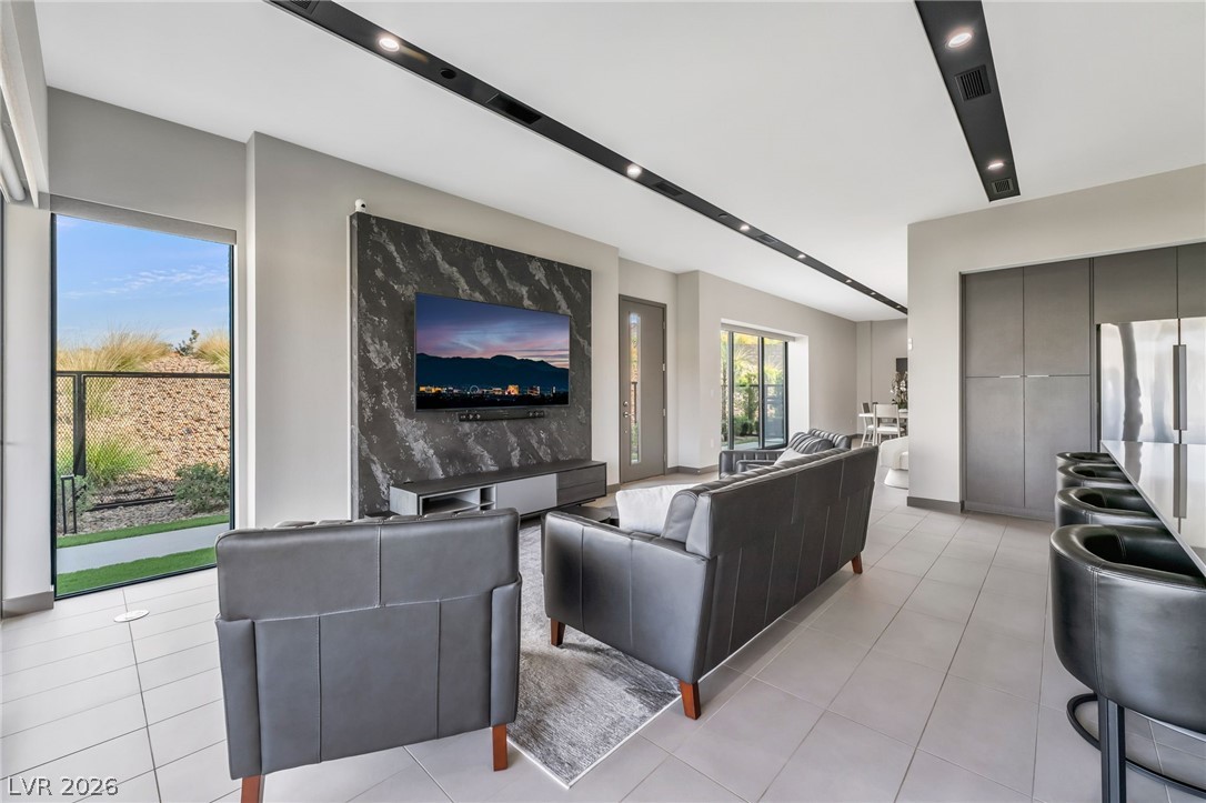 46 Promenade Isle Lane Property Photo 14