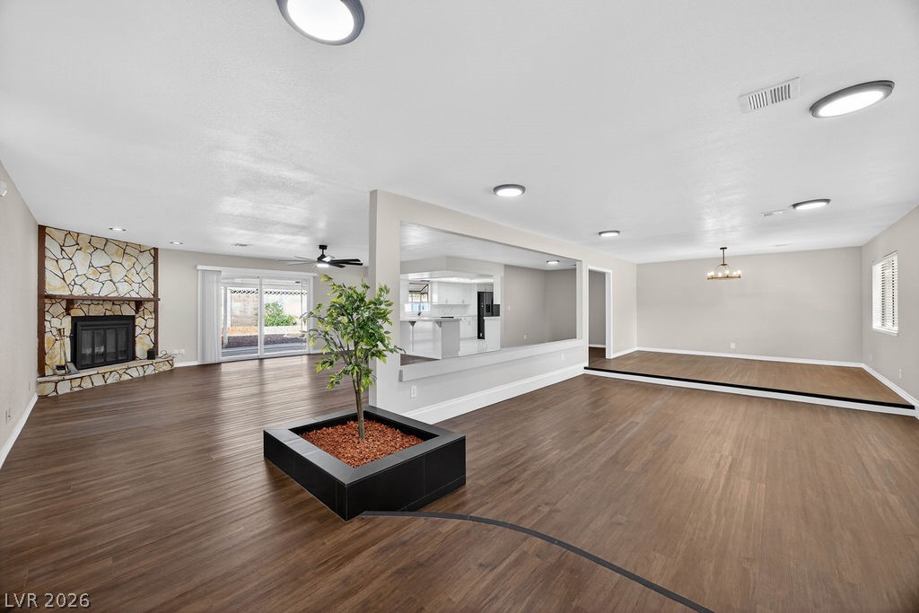 3189 Casanova Circle Property Photo 1