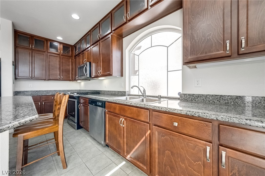 6009 Thistle Meadow Avenue Property Photo 10