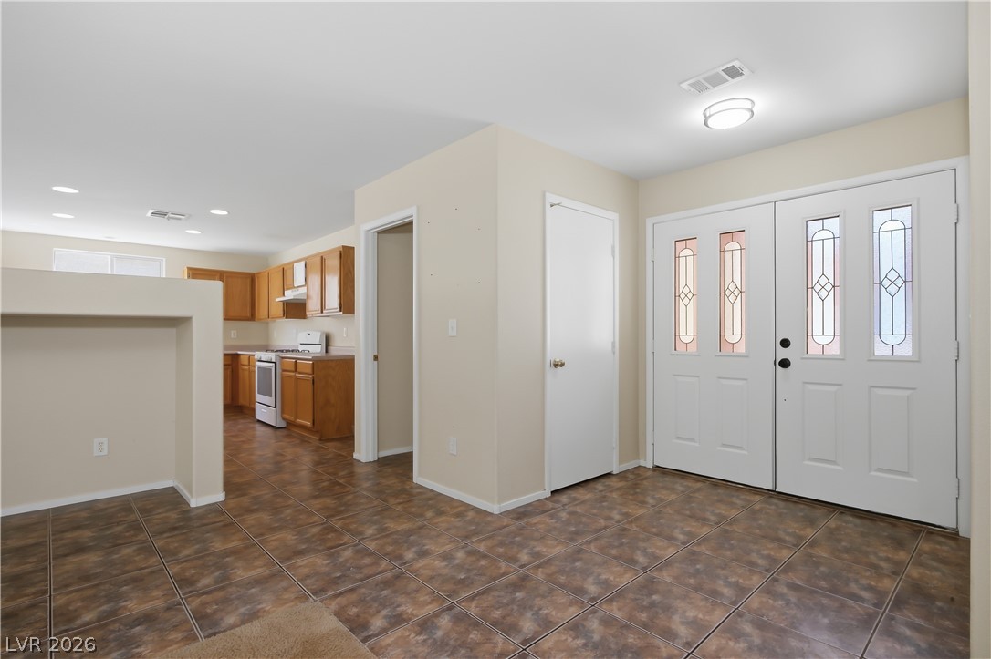 7918 Sally Irene Court Property Photo 6