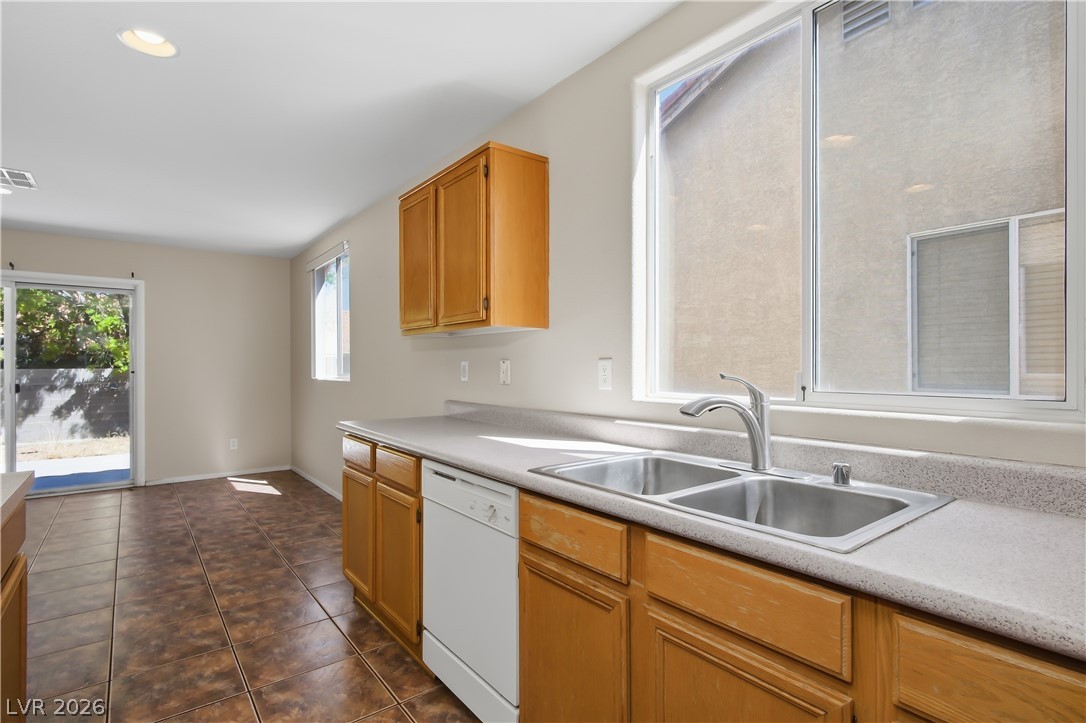 7918 Sally Irene Court Property Photo 13