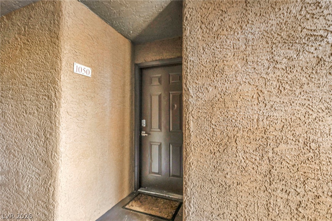 2200 South Fort Apache Road 1050 Property Photo 33