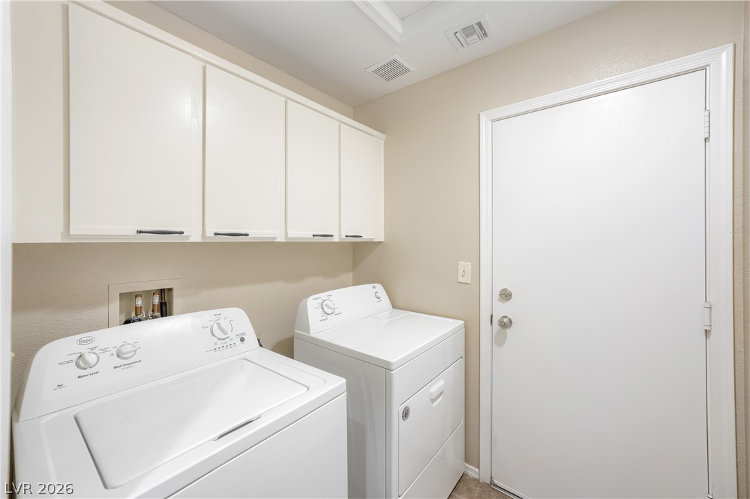2552 Highvale Drive Property Photo 15