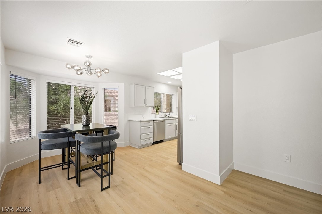 2517 Desert Sands Drive Property Photo 29