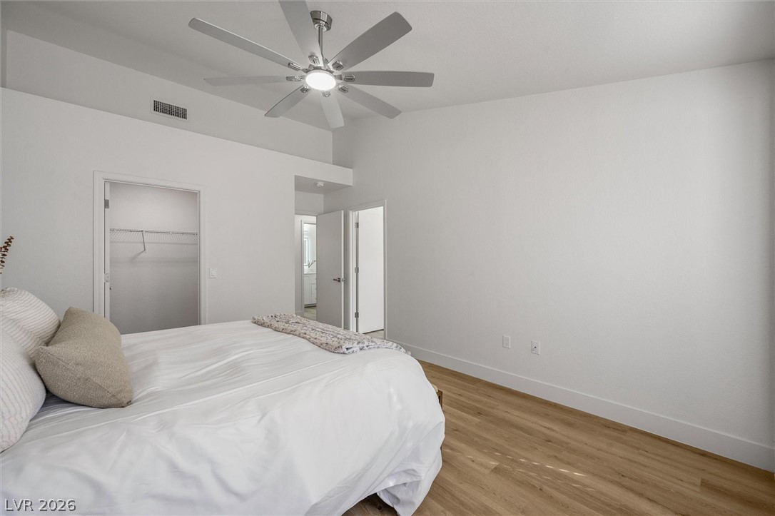 2517 Desert Sands Drive Property Photo 34