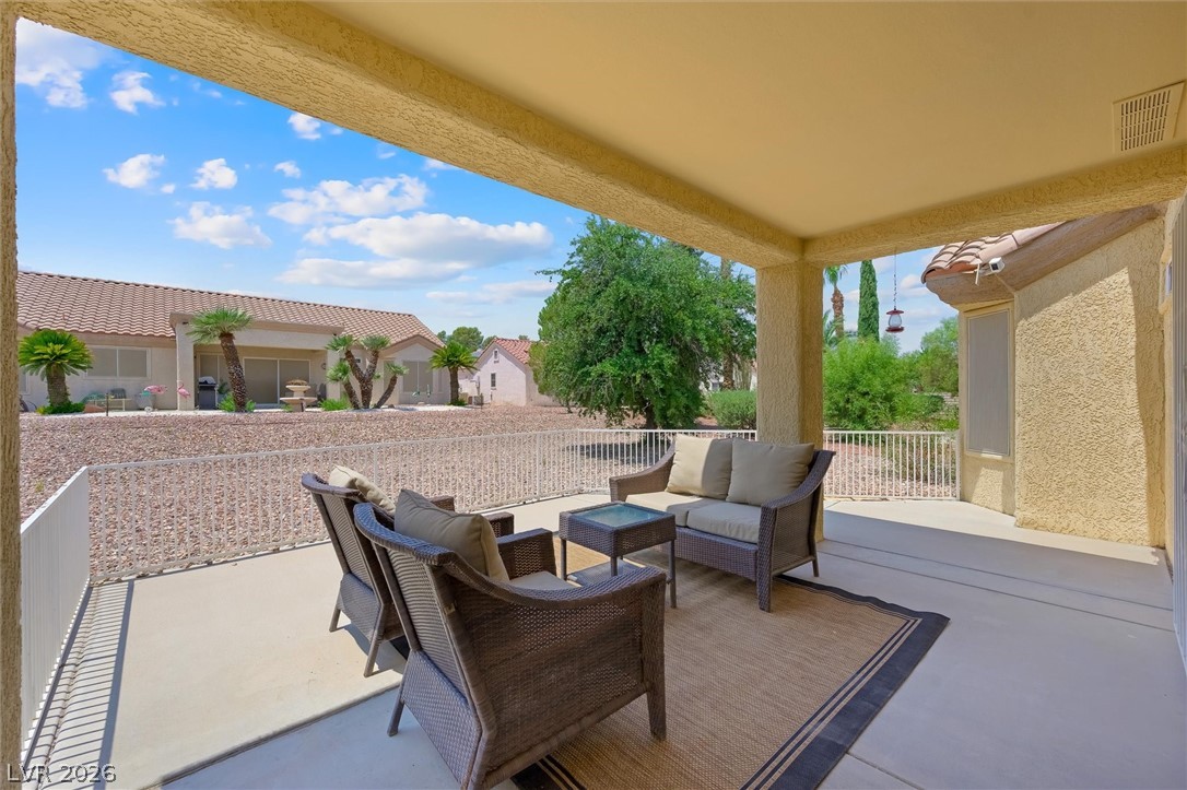 2517 Desert Sands Drive Property Photo 40