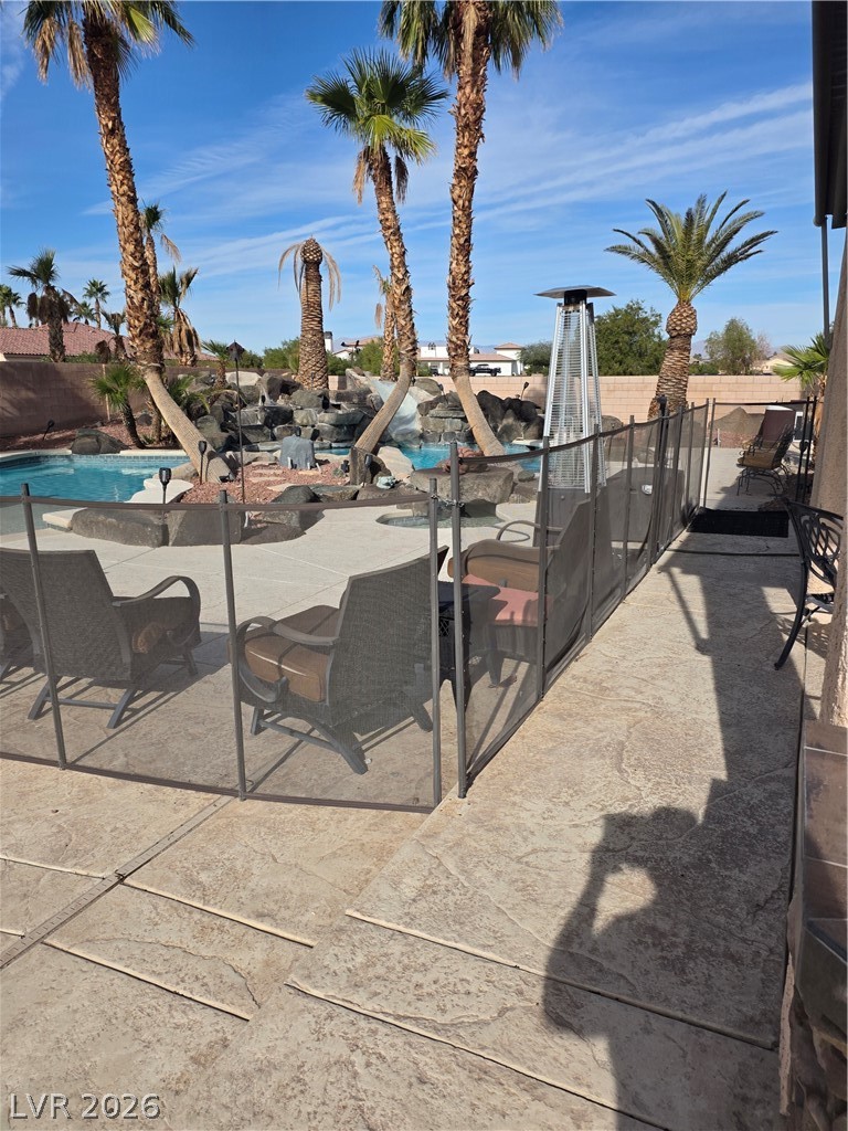 519 Sunrise Villa Drive Property Photo 8