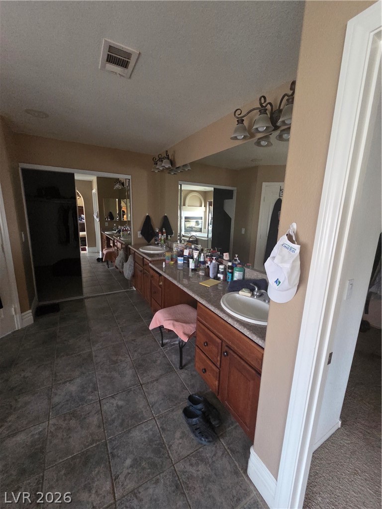 519 Sunrise Villa Drive Property Photo 13