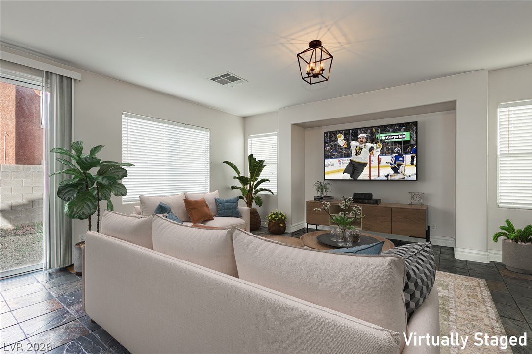 178 Castle Course Avenue Property Photo 3
